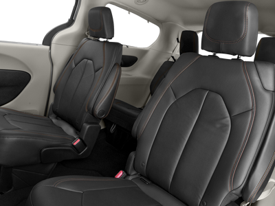 2017 Chrysler Pacifica Touring L Plus