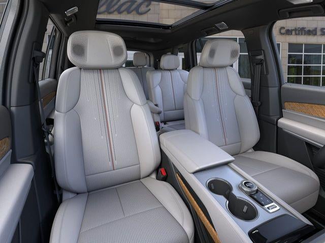 2027 Cadillac VISTIQ Luxury