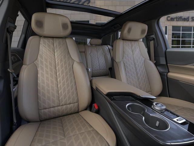 2025 Cadillac LYRIQ Sport