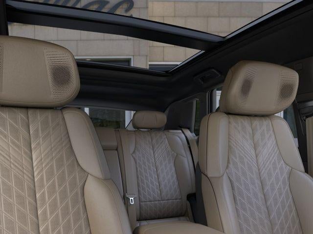 2025 Cadillac LYRIQ Sport