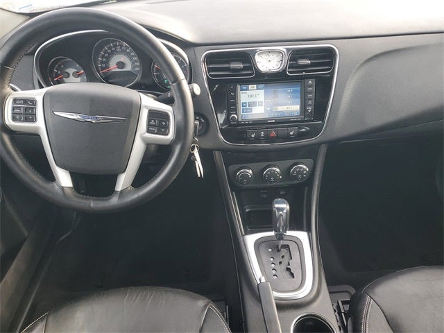 2012 Chrysler 200 Limited