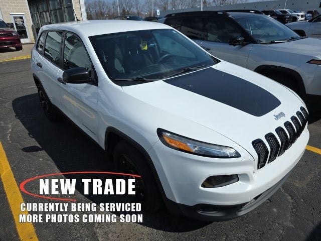 2016 Jeep Cherokee Sport