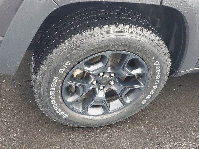 2022 Jeep Cherokee Trailhawk