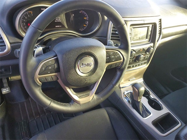 2017 Jeep Grand Cherokee Laredo