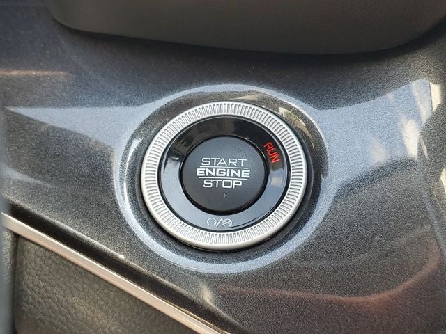 2021 Jeep Grand Cherokee L Laredo