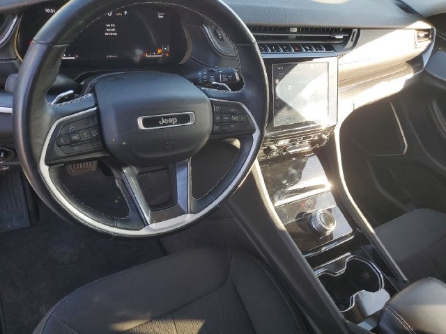 2021 Jeep Grand Cherokee L Laredo