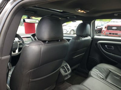 2017 Ford Taurus SEL