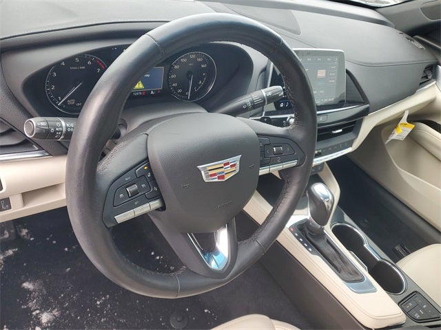 2025 Cadillac CT4 Luxury