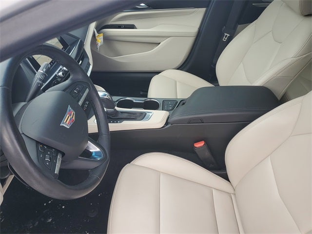 2025 Cadillac CT4 Luxury