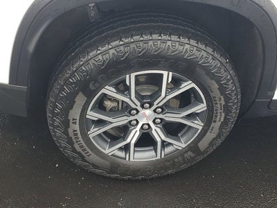 2024 GMC Acadia AT4