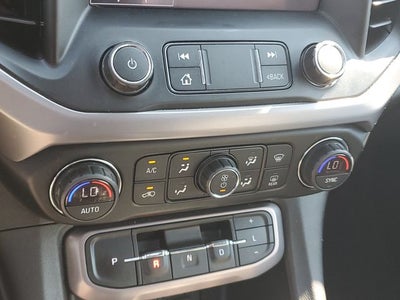 2020 GMC Acadia AT4