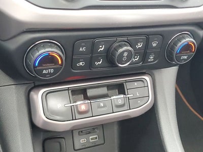 2020 GMC Acadia AT4