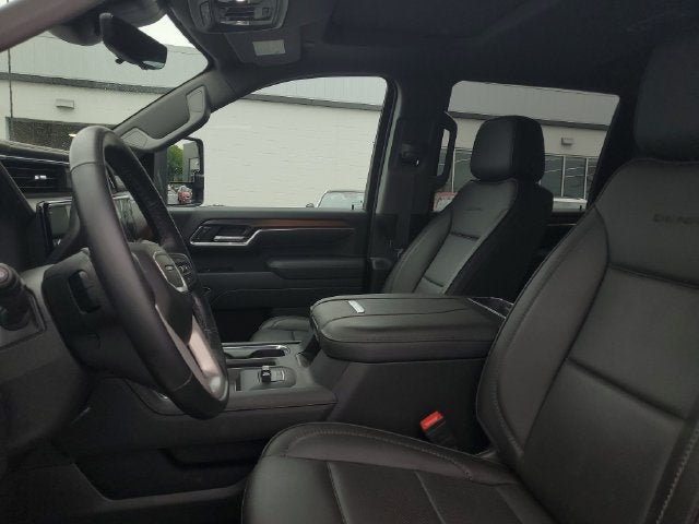 2025 GMC Sierra 3500HD Denali