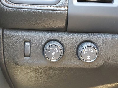 2022 GMC Canyon AT4 w/Leather