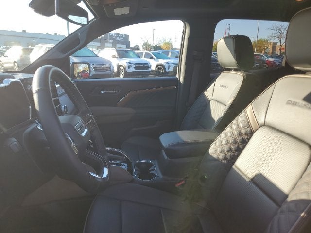 2023 GMC Canyon Denali