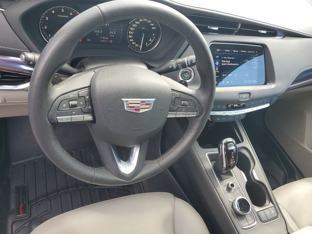 2023 Cadillac XT4 Luxury