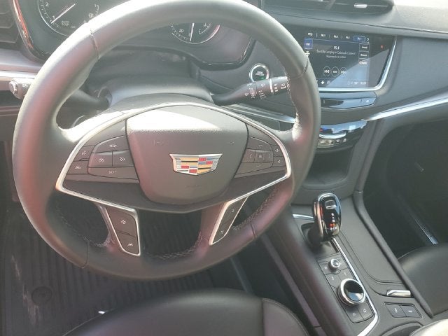 2024 Cadillac XT5 Luxury