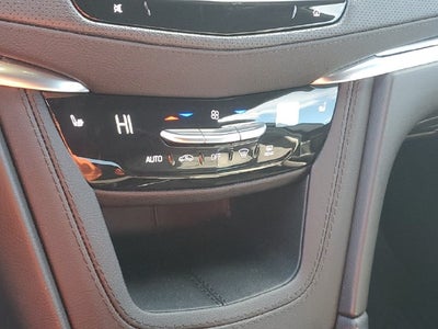 2024 Cadillac XT5 Luxury