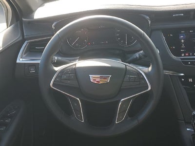 2024 Cadillac XT5 Luxury