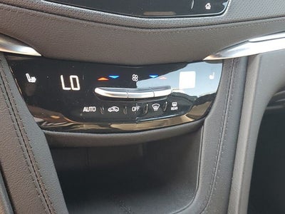 2024 Cadillac XT5 Luxury