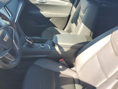 2023 Cadillac XT5 Luxury