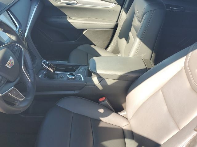 2023 Cadillac XT5 Luxury