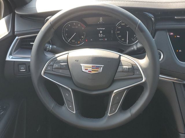 2025 Cadillac XT5 Luxury