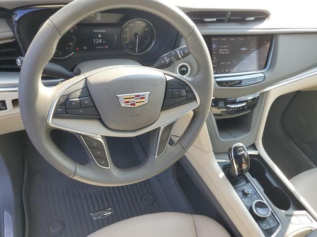 2020 Cadillac XT5 Premium Luxury