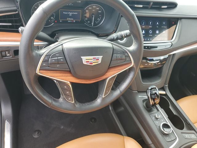 2023 Cadillac XT5 Premium Luxury