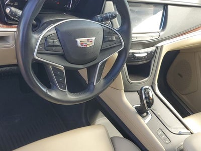 2017 Cadillac XT5 Premium Luxury