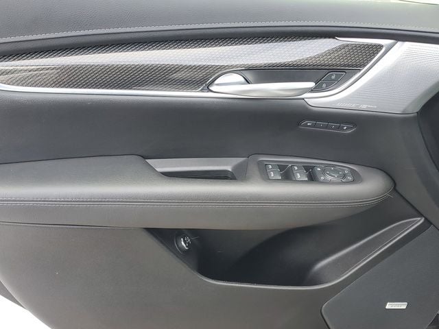 2023 Cadillac XT5 Sport