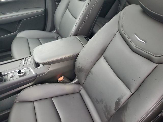 2024 Cadillac XT6 Luxury