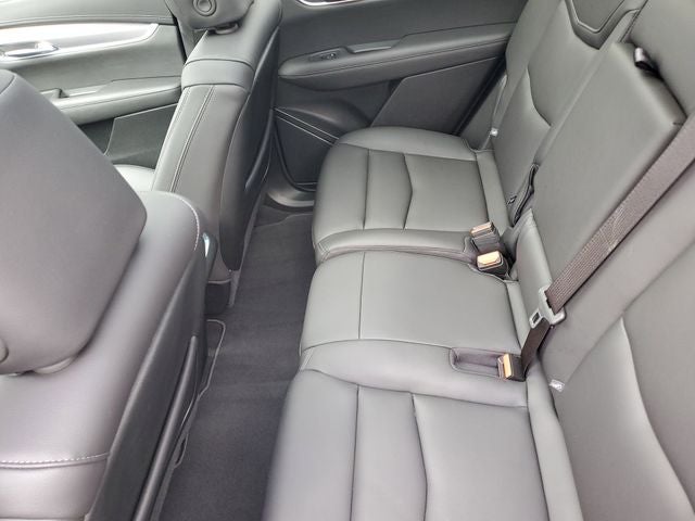 2025 Cadillac XT6 Luxury