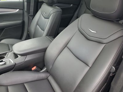 2024 Cadillac XT6 Luxury