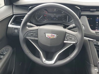 2024 Cadillac XT6 Luxury