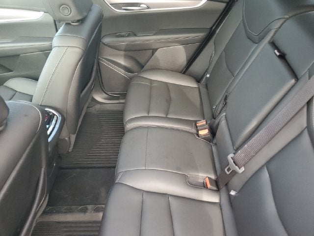 2025 Cadillac XT6 Luxury
