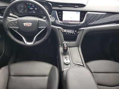 2024 Cadillac XT6 Premium Luxury