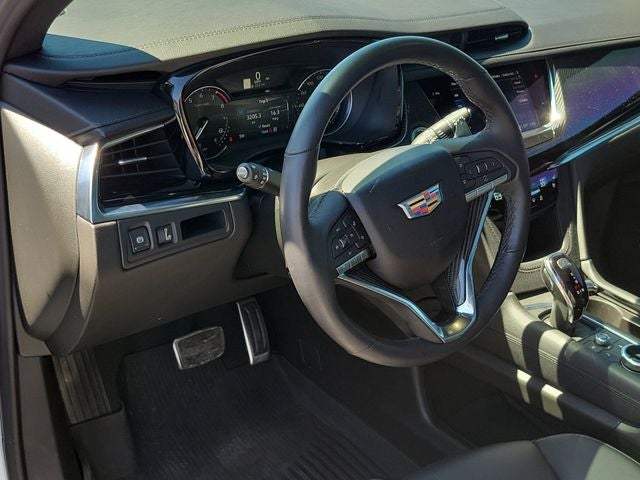 2025 Cadillac XT6 Sport