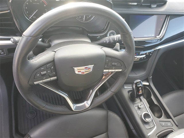 2023 Cadillac XT6 Sport