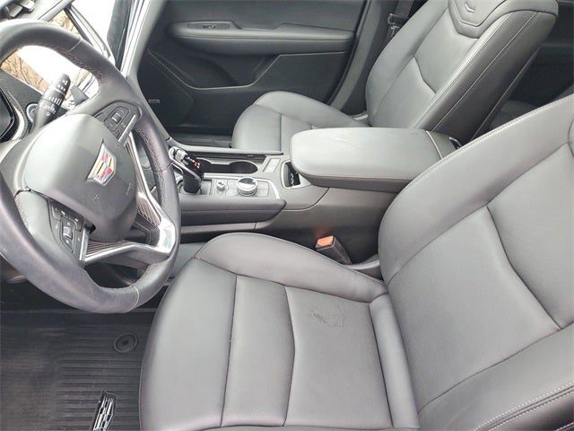 2025 Cadillac XT6 Sport