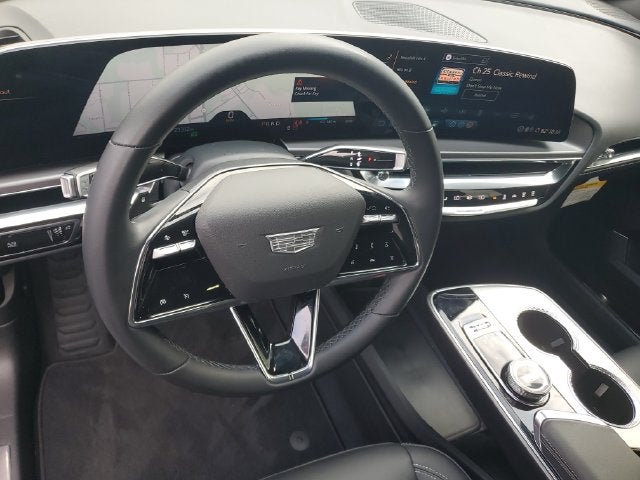 2024 Cadillac LYRIQ Tech