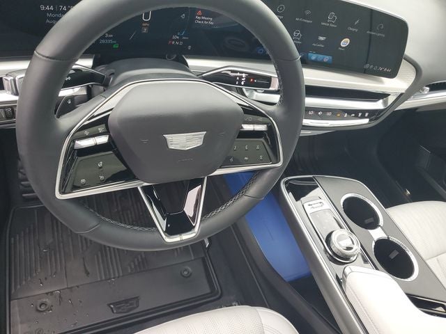 2024 Cadillac LYRIQ Luxury