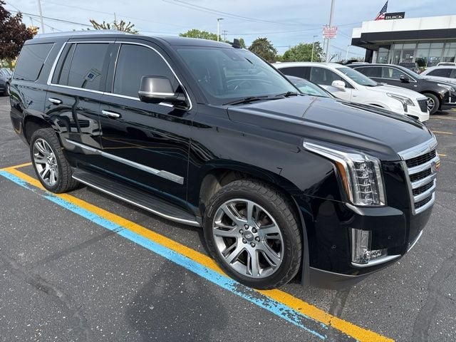 2017 Cadillac Escalade AWD Luxury's photo