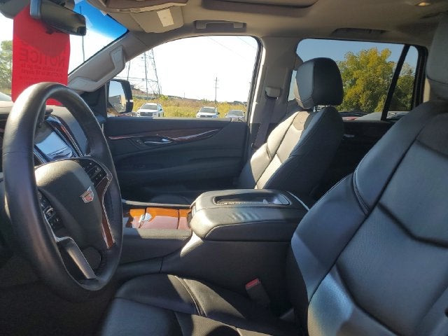 2017 Cadillac Escalade Luxury