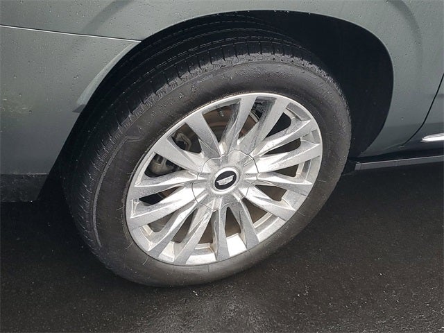 2023 Cadillac Escalade ESV Premium