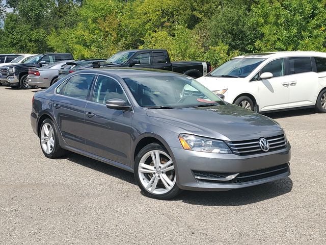 2014 Volkswagen Passat 1.8T SE w/Sunroof