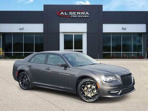 2023 Chrysler 300 Touring