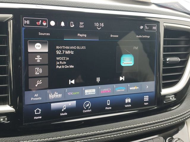 2023 Chrysler Pacifica Touring L