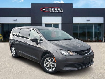 2020 Chrysler Voyager LX