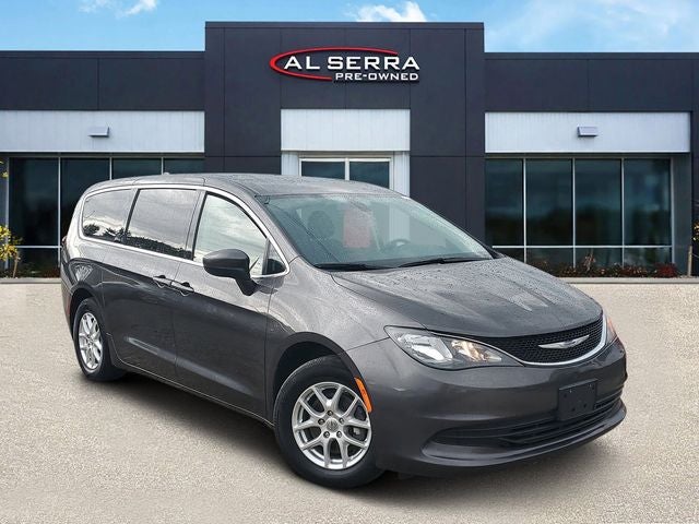 2020 Chrysler Voyager LX